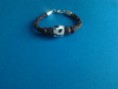 Pulsera de cuero con nudos bola y cristal